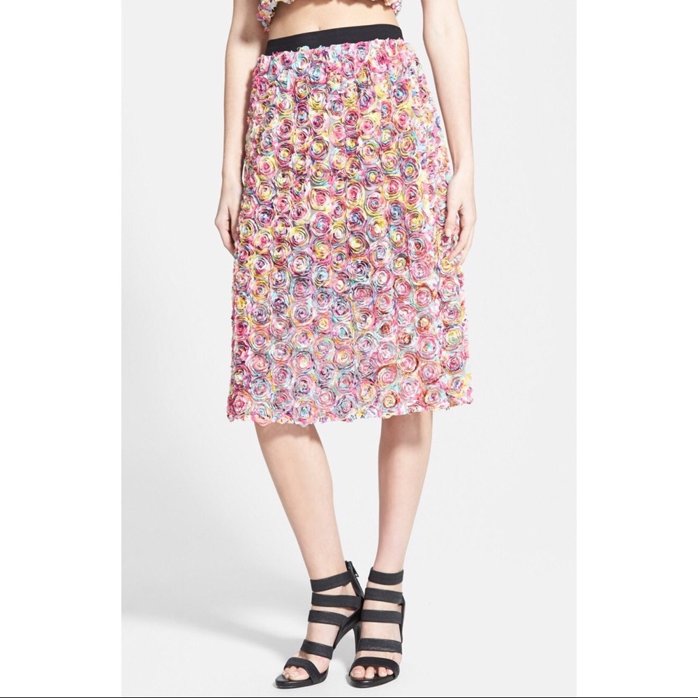 Leith Dimensional Floral Midi Skirt